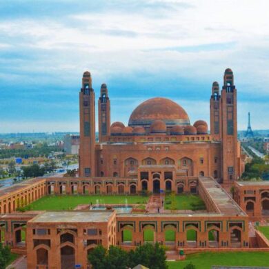 Bahria Grand Masjid, Lahore