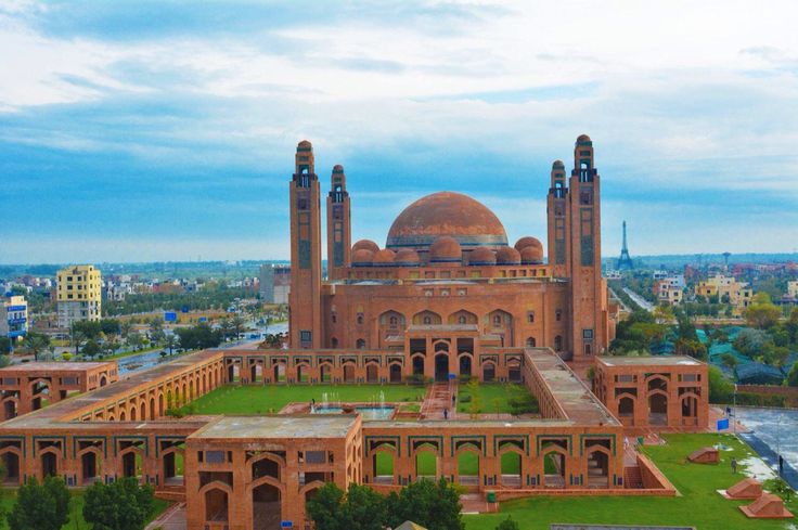Bahria Grand Masjid Lahore